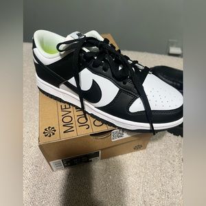 Nike pandas brand new